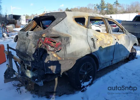 2018 Hyundai Santa Fe Sport 2.4L z USA, uszkodzony, nr VIN 5NMZUDLB1JH052724